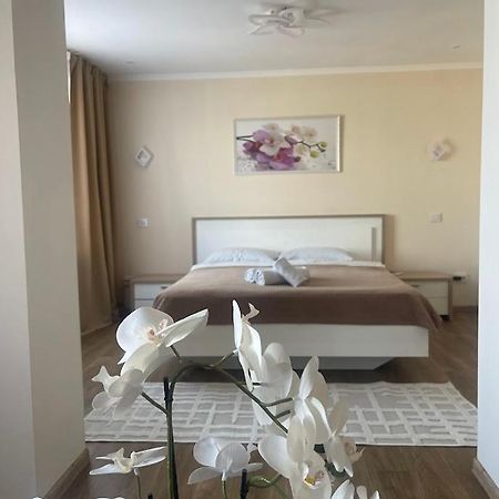 艾丽吉雅酒店 Trostyanets  外观 照片